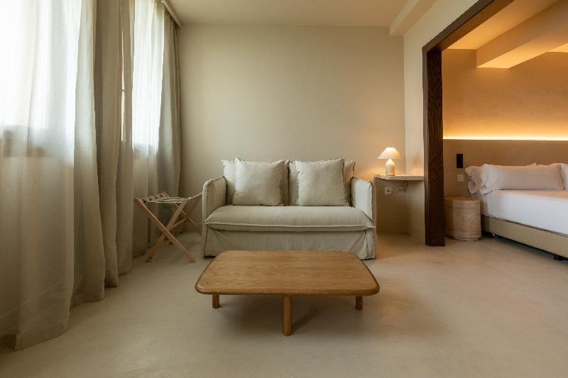 Boutique les Clarisses image
