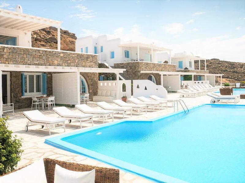 Aeri Villas — general view