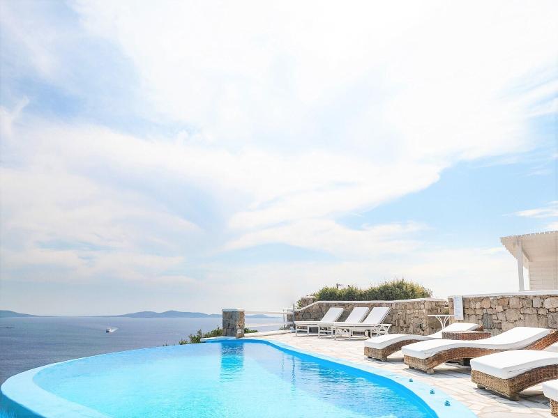 Aeri Villas image