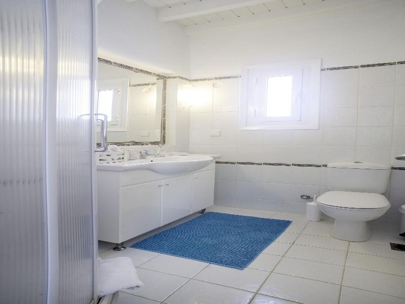 Aeri Villas image