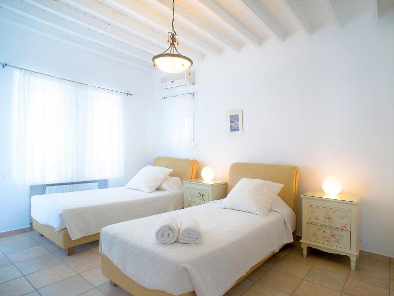 Aeri Villas image