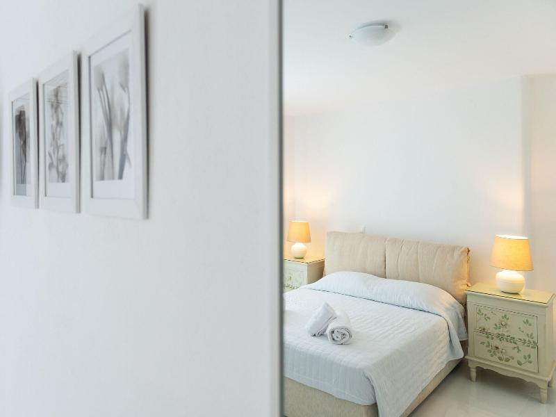 Aeri Villas image