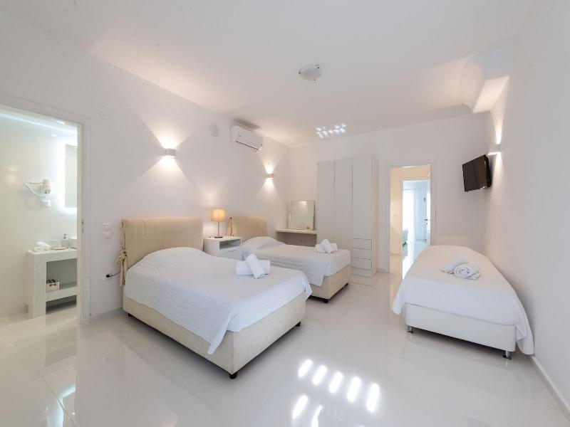 Aeri Villas image