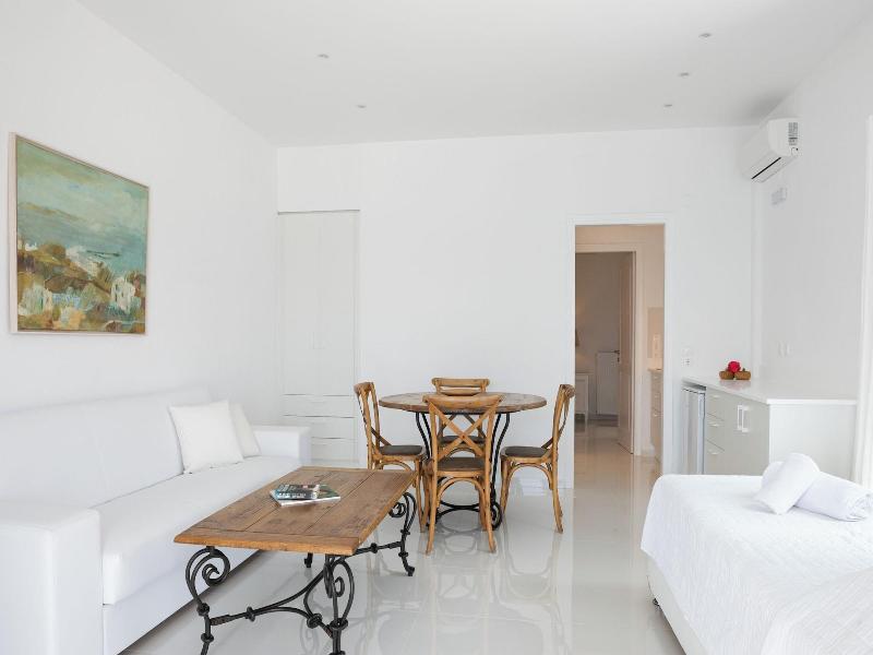 Aeri Villas image