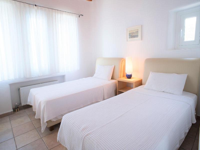 Aeri Villas image