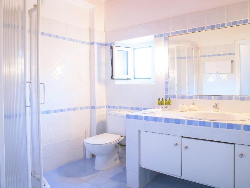 Aeri Villas image