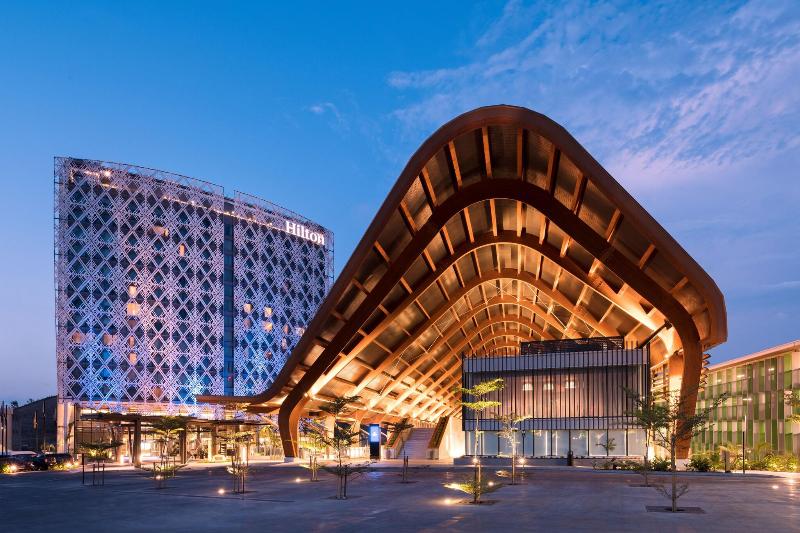 Hilton Port Moresby Hotel & Residences image
