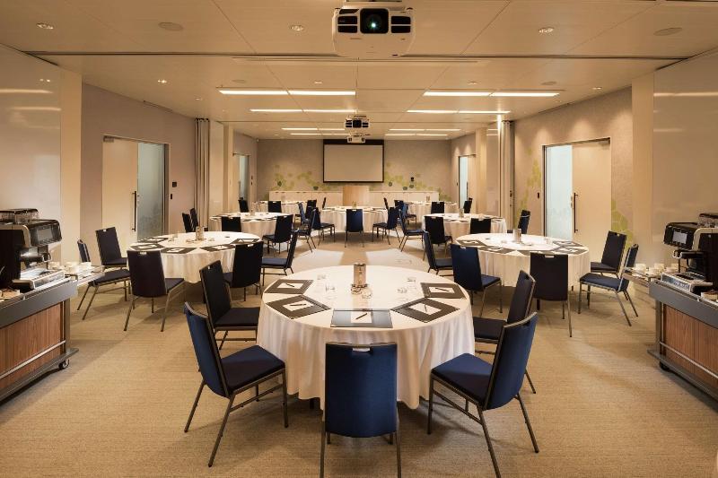 Hilton Port Moresby Hotel & Residences image