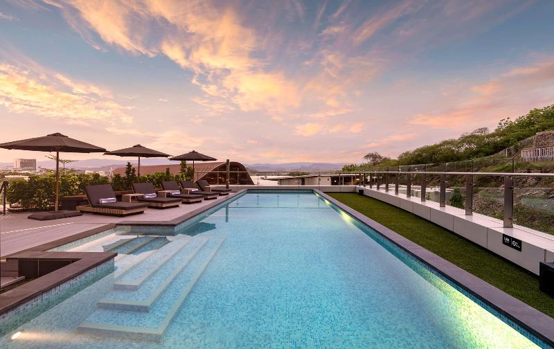 Hilton Port Moresby Hotel & Residences image