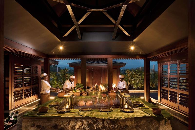 Hilton Port Moresby Hotel & Residences image