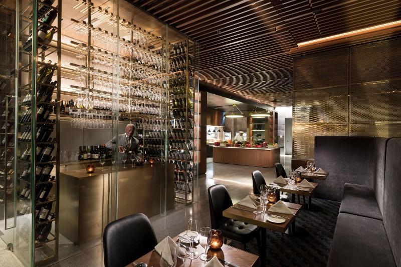 Hilton Port Moresby Hotel & Residences image