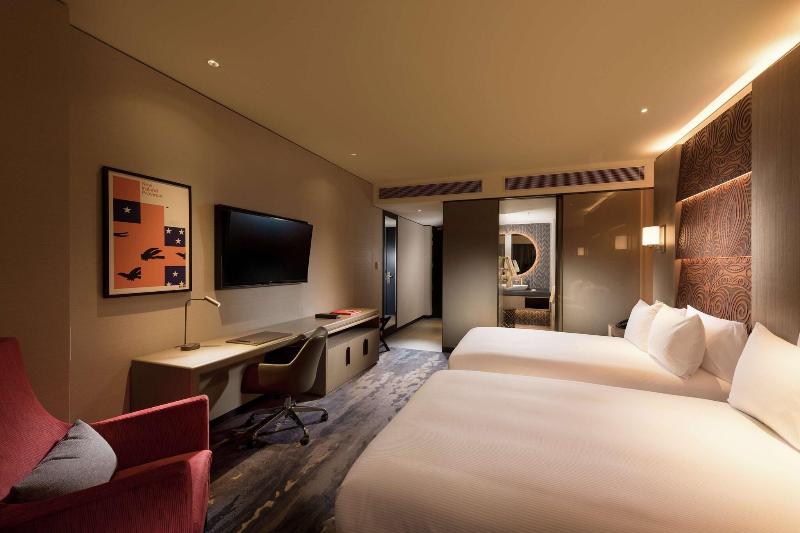 Hilton Port Moresby Hotel & Residences image