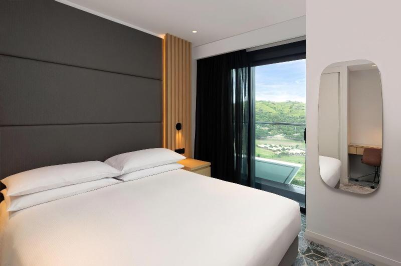 Hilton Port Moresby Hotel & Residences image