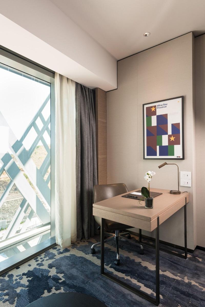 Hilton Port Moresby Hotel & Residences image