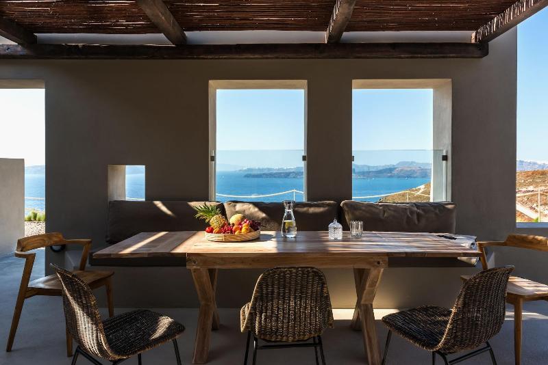 Arota Exclusive Villas image