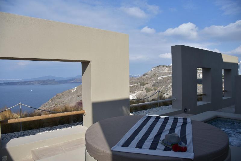 Arota Exclusive Villas image