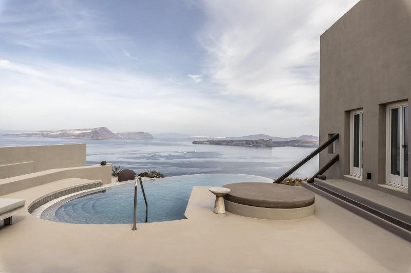 Arota Exclusive Villas image