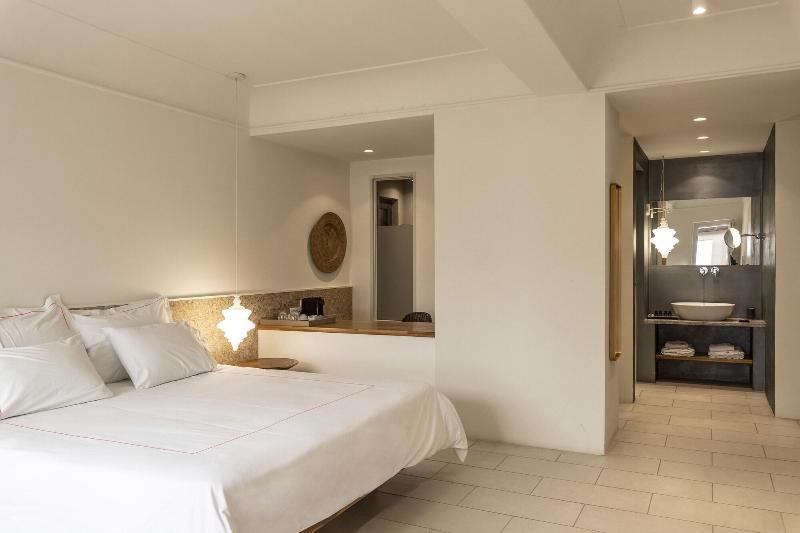 Arota Exclusive Villas image