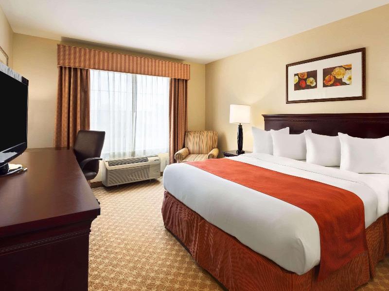 Country Inn Suites By Radisson Clinton Ia image