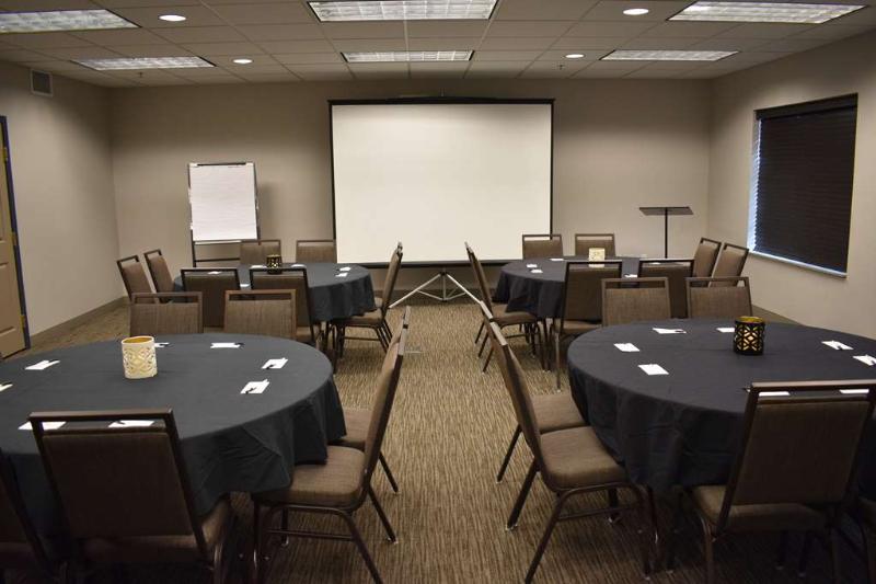 Country Inn Suites By Radisson Northwood Ia image