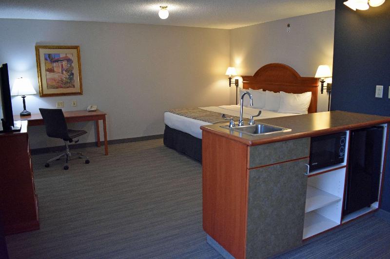 Country Inn Suites By Radisson Northwood Ia image