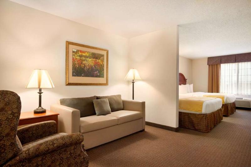 Country Inn Suites By Radisson Northwood Ia image
