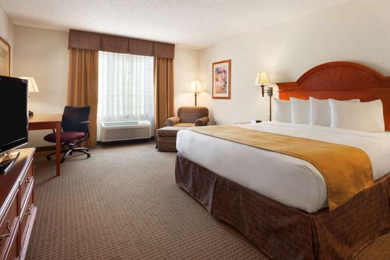 Country Inn Suites By Radisson Northwood Ia image