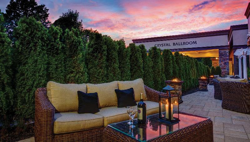Radisson Hotel Freehold image