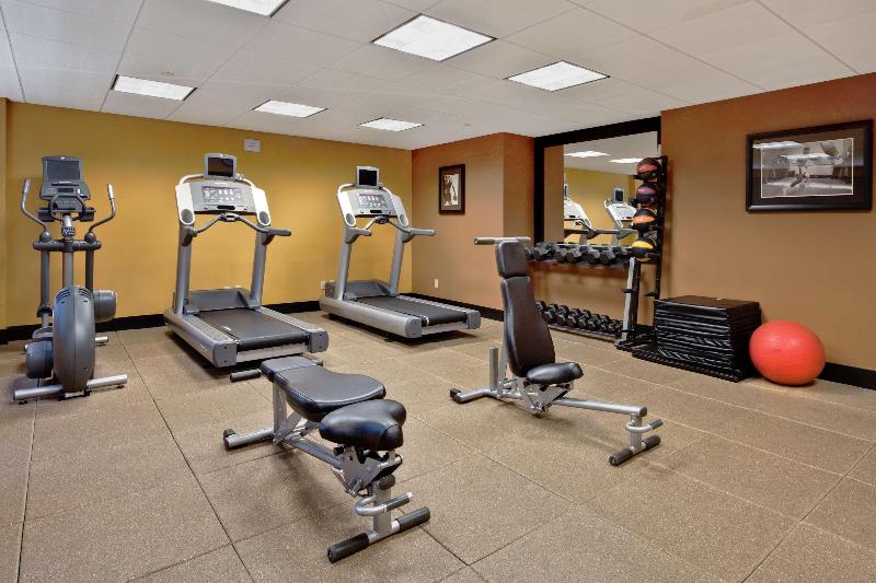 Radisson Hotel Freehold image
