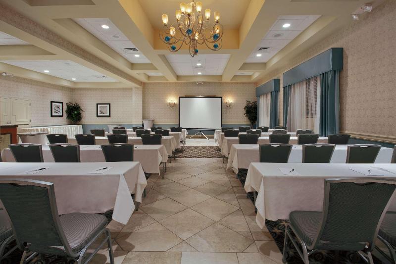 Radisson Hotel Freehold image