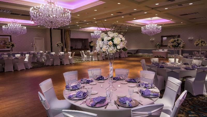 Radisson Hotel Freehold image