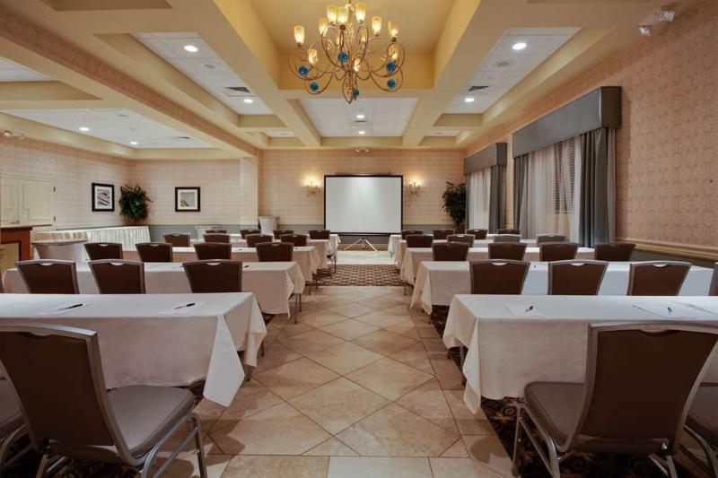 Radisson Hotel Freehold image