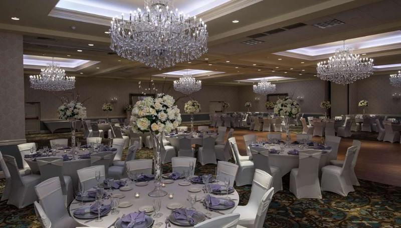 Radisson Hotel Freehold image