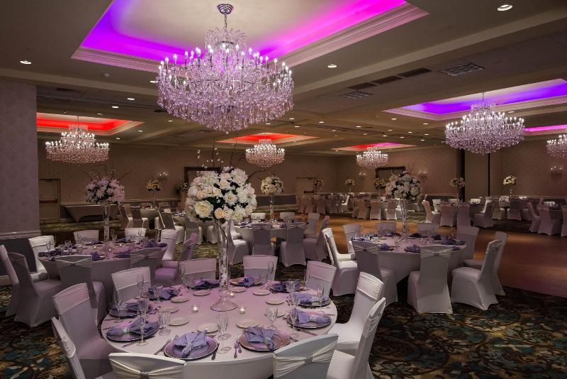 Radisson Hotel Freehold image