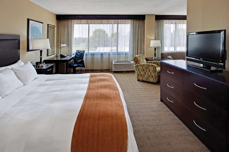 Radisson Hotel Freehold image