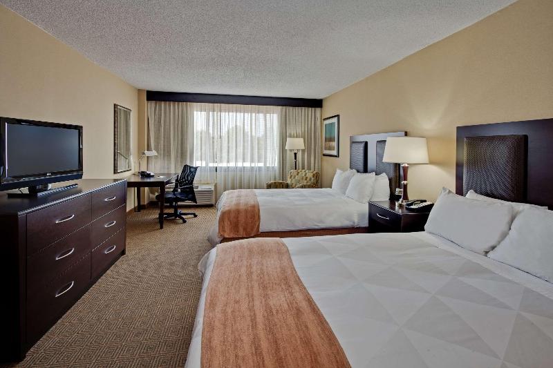 Radisson Hotel Freehold image