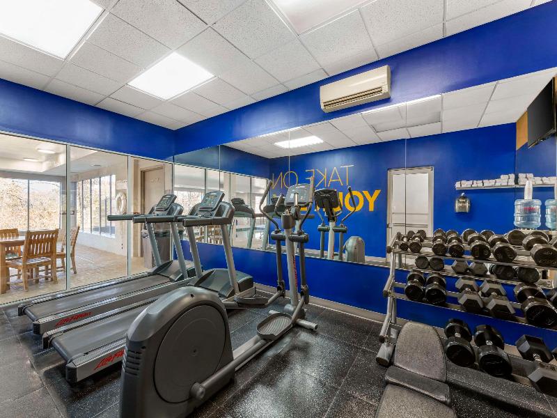 Comfort Inn & Suites Cuyahoga Falls - Akron image