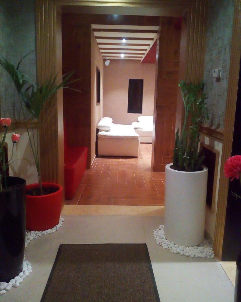 Royal Residence — photo 3