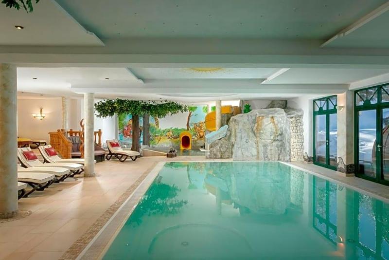 Vital- und Panoramahotel Sonnenhof image