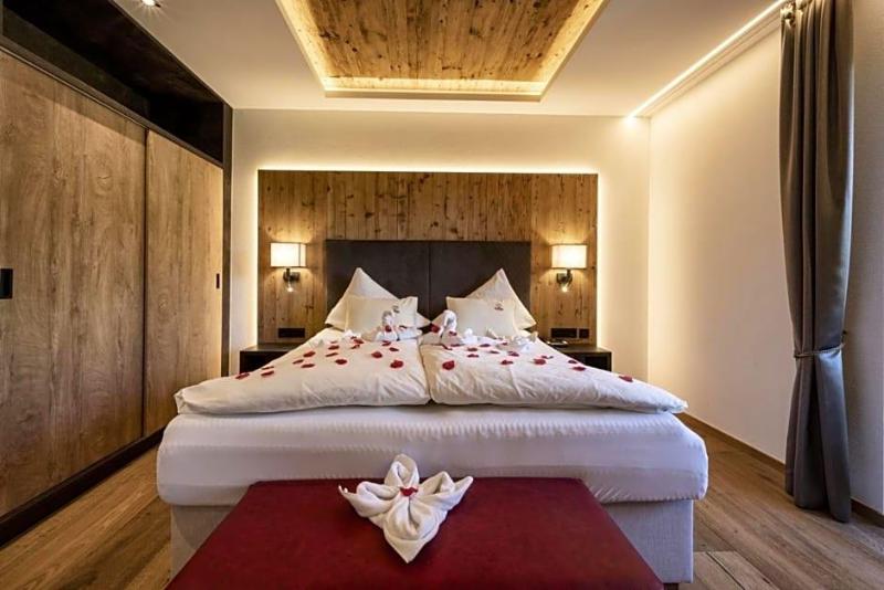Vital- und Panoramahotel Sonnenhof image