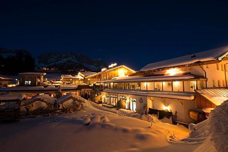 Vital- und Panoramahotel Sonnenhof image