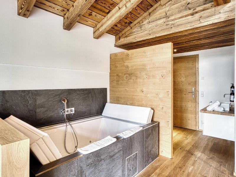 Puradies Hotel & Chalets image
