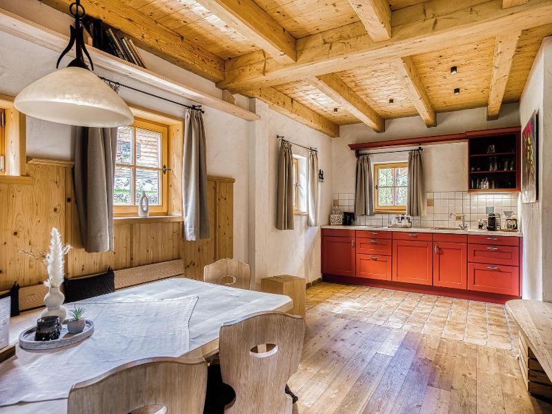 Puradies Hotel & Chalets image