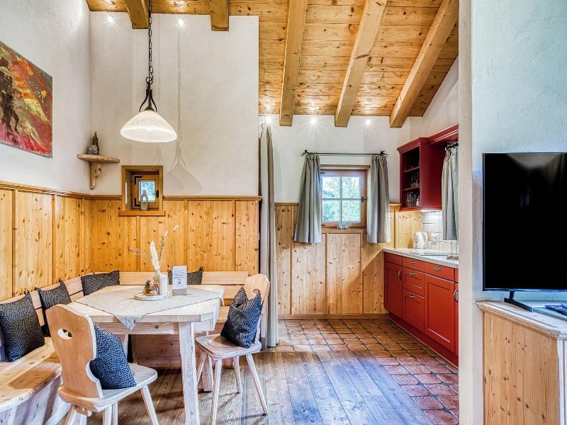 Puradies Hotel & Chalets image