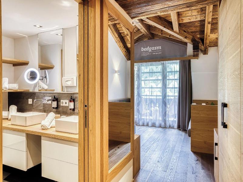 Puradies Hotel & Chalets image