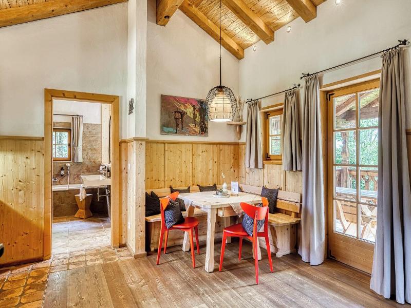 Puradies Hotel & Chalets image