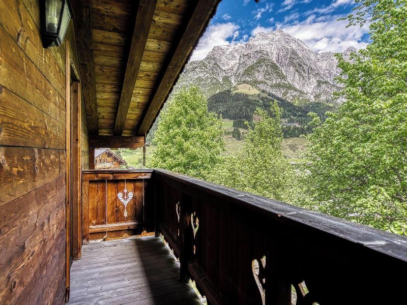 Puradies Hotel & Chalets image
