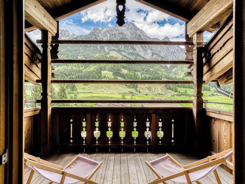Puradies Hotel & Chalets image