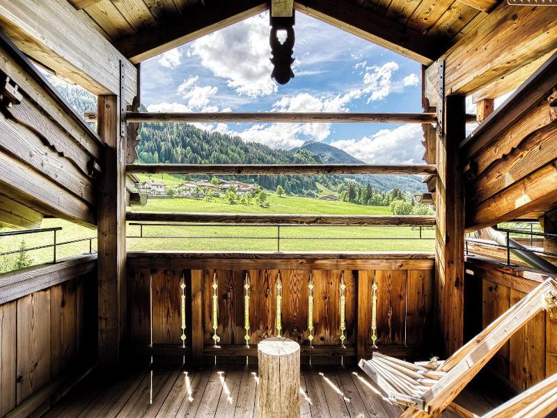 Puradies Hotel & Chalets image