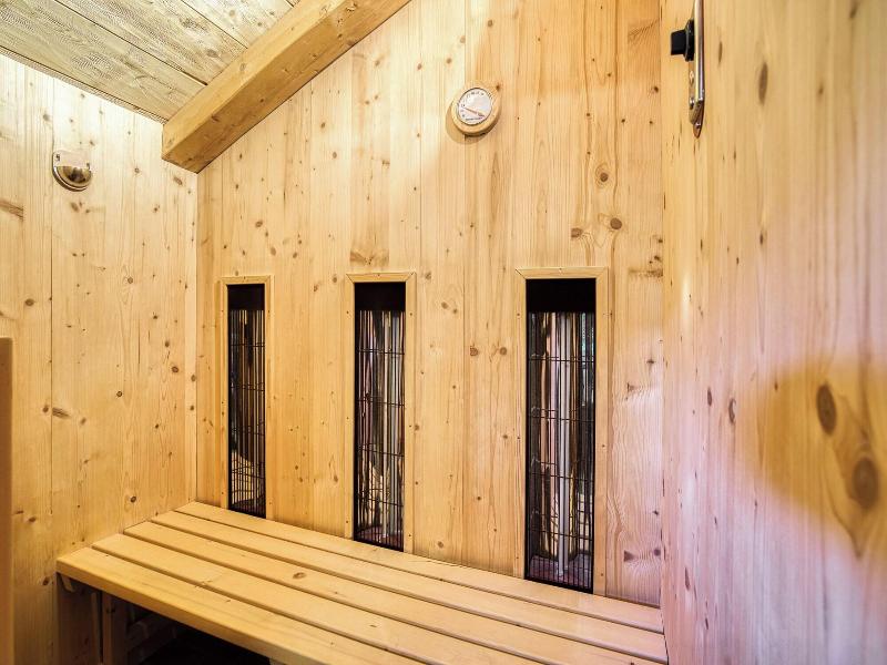 Puradies Hotel & Chalets image